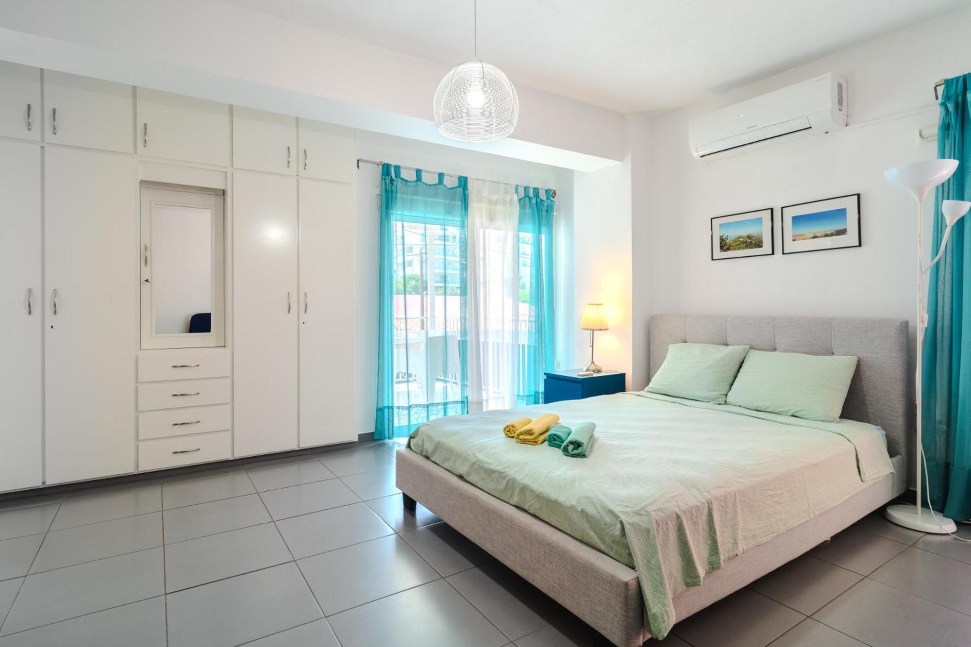 Mackenzie Blu Beach Studio Ларнака Екстер'єр фото