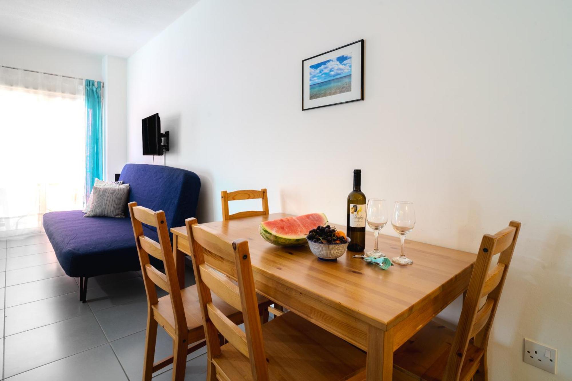 Mackenzie Blu Beach Studio Ларнака Екстер'єр фото